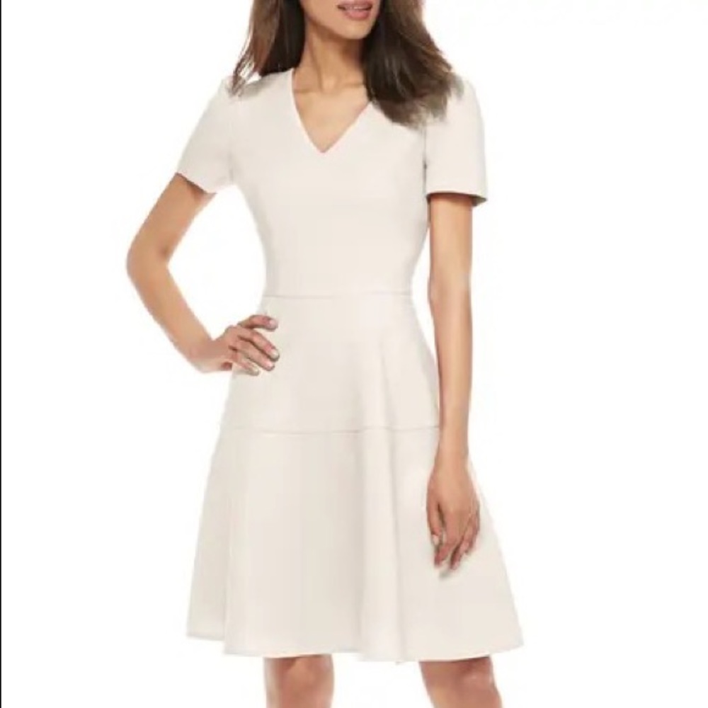 Gal Meets Glam Short Sleeve Cream Dress